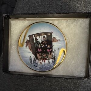 Gold and White Christmas Carol Pin